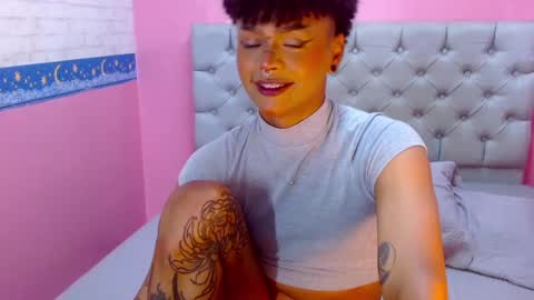 im NiallDun online show from 12.10.24