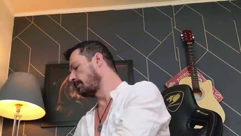 Aaron online show from 12.20.25