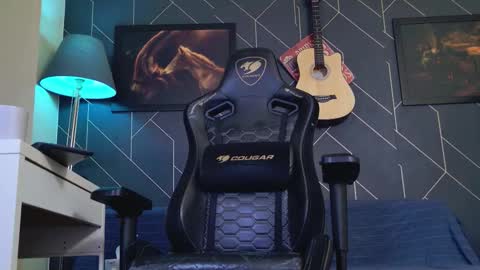 Snapshot of aaronbomer chatting on 02.18.26 Aaron online show from 02.18.26