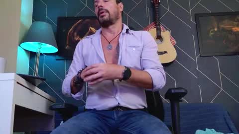 Snapshot of aaronbomer chatting on 02.20.26 Aaron online show from 02.20.26