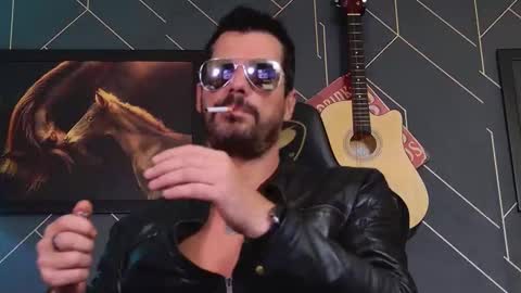 Snapshot of aaronbomer chatting on 03.02.26 Aaron online show from 03.02.26