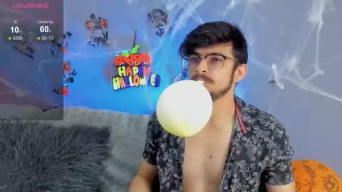 aaronfuentes7 online show from 10.15.25