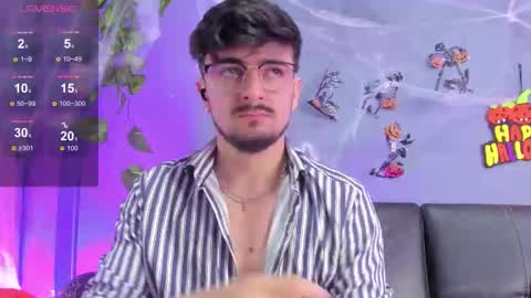 aaronfuentes7 online show from 10.23.25