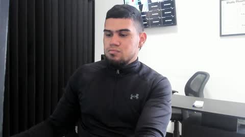 ig aaron hunter123 online show from 02.20.26