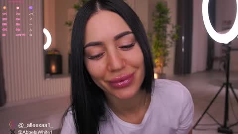 Snapshot of abbela_white chatting on 02.07.25 Alexa online show from 02.07.25