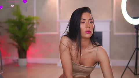 Snapshot of abbela_white chatting on 09.23.25 Alexa online show from 09.23.25