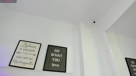 abbey_walker online show from 02.05.26