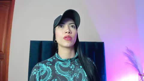 Abbie Joness online show from 10.24.25