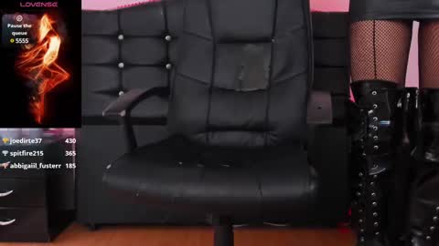 Abbigail Fuster  online show from 03.10.25