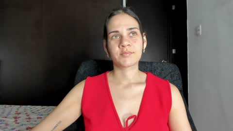 Snapshot of abby_connie chatting on 06.16.26 Abby Connie online show from 06.16.26