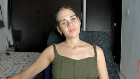 Snapshot of abby_connie chatting on 06.19.26 Abby Connie online show from 06.19.26