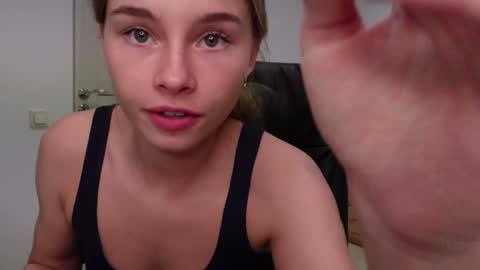 ABBY LAKER online show from 12.28.24