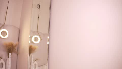 Snapshot of abby_me chatting on 04.23.26 A B B Y online show from 04.23.26