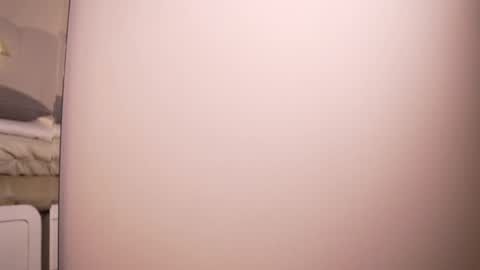 Snapshot of abby_me chatting on 04.27.26 A B B Y online show from 04.27.26