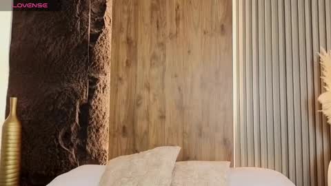 Abbygail online show from 02.26.25