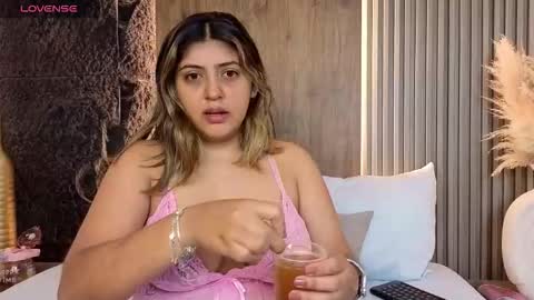 Abbygail online show from 11.06.25