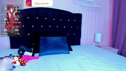 Snapshot of abby_rouseh chatting on 10.11.25 Abby online show from 10.11.25