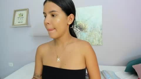 Snapshot of abby_stonne_ chatting on 07.27.26 ABBY STONNE online show from 07.27.26