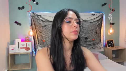 Abby Dixon  online show from 10.28.25