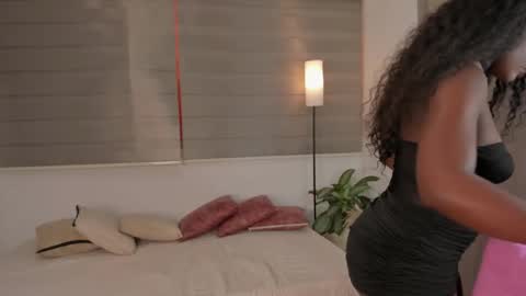 Abby Linx online show from 09.26.25