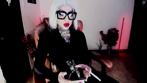 Abby online show from 10.22.25