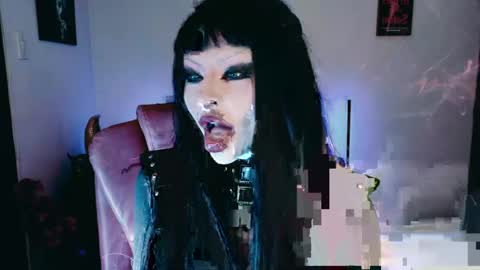 Snapshot of abbypink69 chatting on 06.18.26 Abby online show from 06.18.26