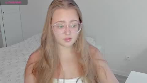 Abby    Stream at Sat  Sun  Mon  Fri online show from 11.01.25