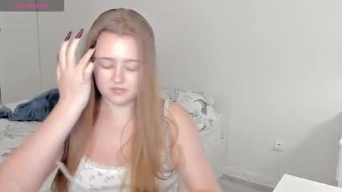 Abby    Stream at Sat  Sun  Mon  Fri online show from 12.21.25