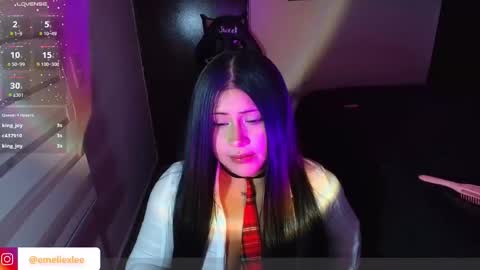 Snapshot of abbyxlee chatting on 10.14.25     online show from 10.14.25