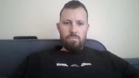 Snapshot of abedreng chatting on 10.14.25 abedreng online show from 10.14.25