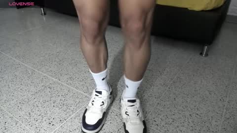 Independence model AbelAsburgo online show from 01.30.25