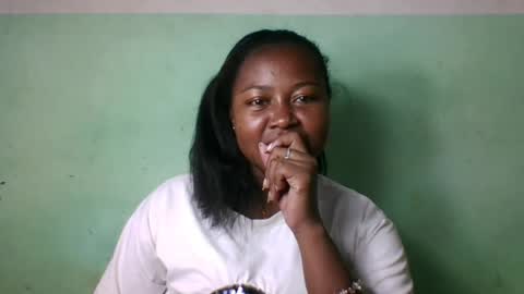 Snapshot of abella677022 chatting on 06.28.26 abella677022 online show from 06.28.26
