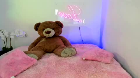  Abella and Kendra  online show from 01.28.25