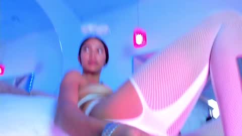 abelladgr online show from 01.10.25