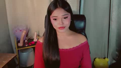 Snapshot of abetterchristine chatting on 04.25.26 Abetterchristine online show from 04.25.26