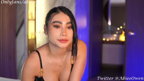 abie_owen online show from 12.29.24