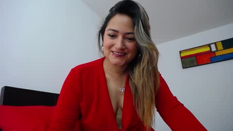 Snapshot of abie_spicy_ chatting on 12.09.24 ximena online show from 12.09.24