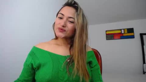 Snapshot of abie_spicy_ chatting on 01.31.25 ximena online show from 01.31.25