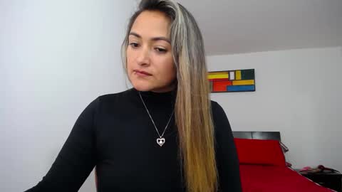 Snapshot of abie_spicy_ chatting on 02.21.25 ximena online show from 02.21.25