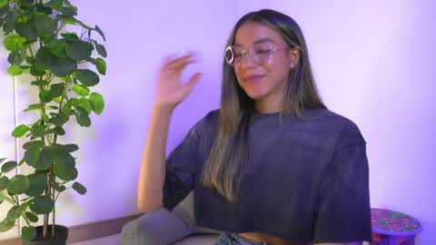 Snapshot of abiee__ chatting on 07.22.26 Abie online show from 07.22.26
