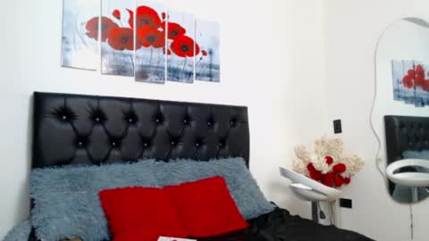 Abigail online show from 11.18.25