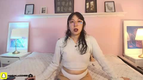 Snapshot of abigaillady chatting on 04.27.26 ABIGA online show from 04.27.26