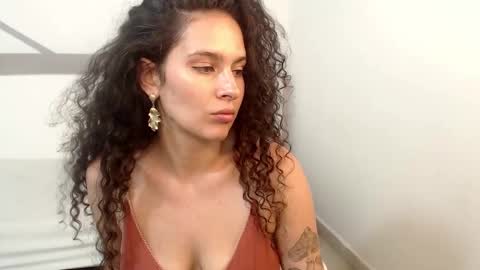 Snapshot of abigailweiss chatting on 01.27.25 abigailweiss online show from 01.27.25