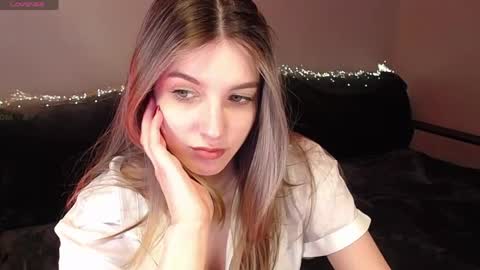 Snapshot of abigailwills chatting on 04.10.26 Abigail online show from 04.10.26