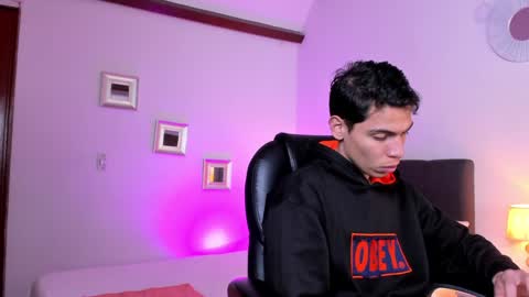 Ig ronnyabrahan   online show from 12.08.24