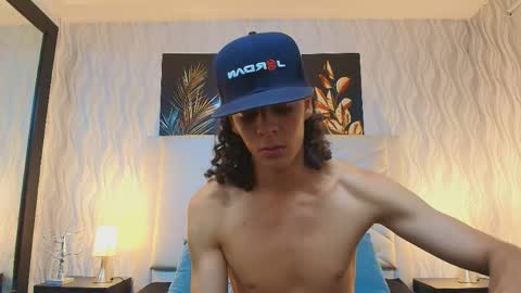Snapshot of abravanel_sefardi chatting on 06.03.26 Abrovanel online show from 06.03.26
