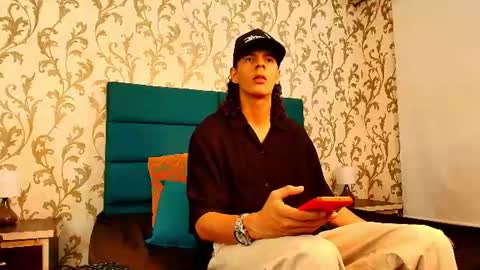 Snapshot of abravanel_sefardi chatting on 06.16.26 Abrovanel online show from 06.16.26