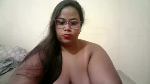 Snapshot of abril__ass chatting on 04.06.26 abril__ass online show from 04.06.26