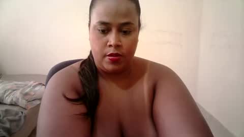 Snapshot of abril__ass chatting on 04.30.26 abril__ass online show from 04.30.26