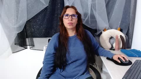 Snapshot of abril_bianchi chatting on 01.06.25 abril_bianchi online show from 01.06.25